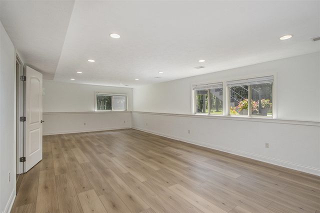 12031 Sandstone Drive, Wayland, MI 49348