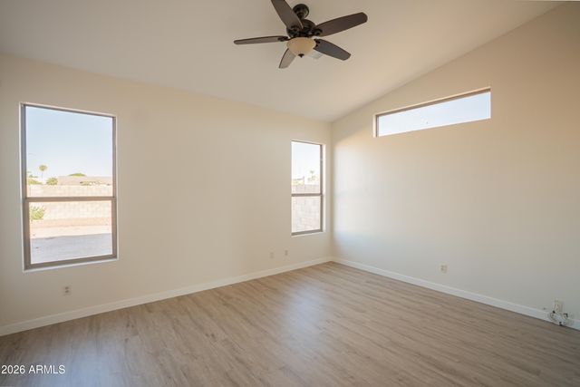 7123 N 82nd Lane, Glendale, AZ 85303