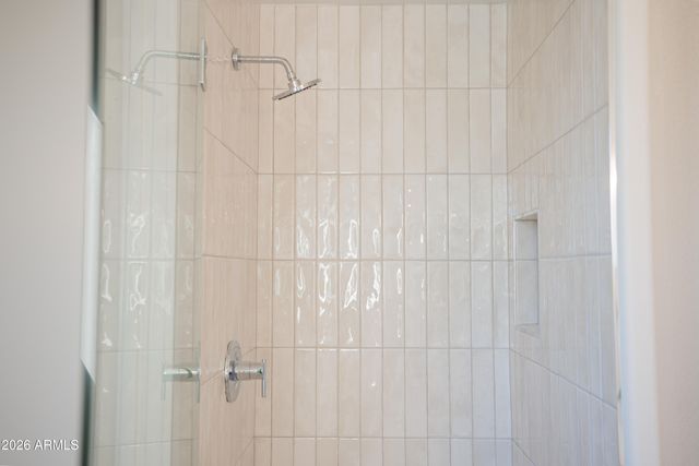 7123 N 82nd Lane, Glendale, AZ 85303