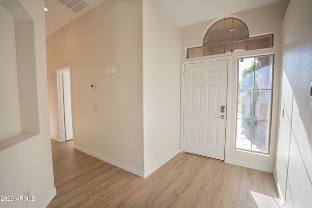 7123 N 82nd Lane, Glendale, AZ 85303