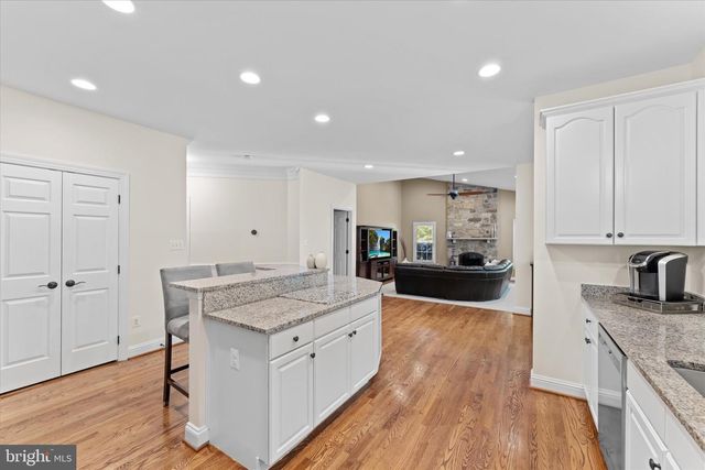 6401 NOBLE ROCK CT, Clifton, VA 20124