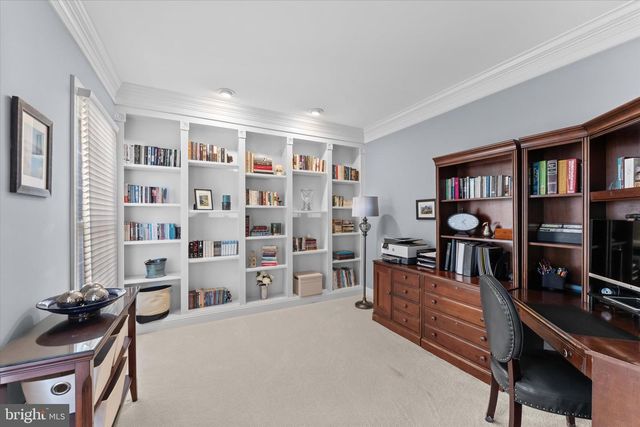 6401 NOBLE ROCK CT, Clifton, VA 20124