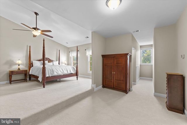 6401 NOBLE ROCK CT, Clifton, VA 20124