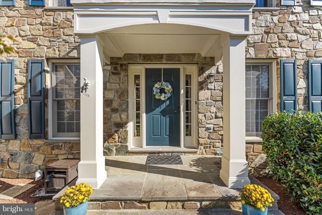 6401 NOBLE ROCK CT, Clifton, VA 20124