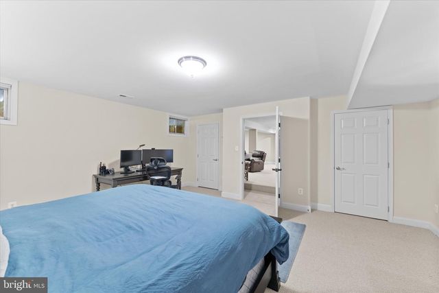 6401 NOBLE ROCK CT, Clifton, VA 20124