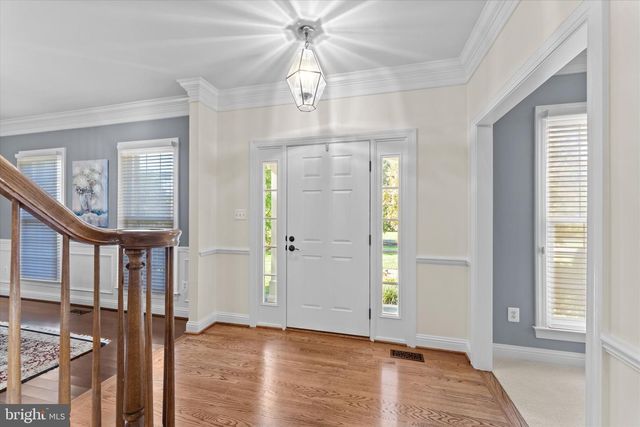 6401 NOBLE ROCK CT, Clifton, VA 20124