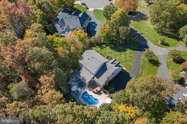 6401 NOBLE ROCK CT, Clifton, VA 20124