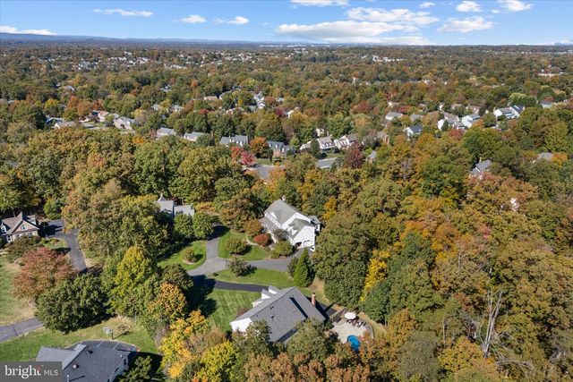 6401 NOBLE ROCK CT, Clifton, VA 20124