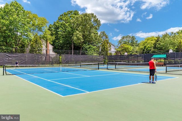 6401 NOBLE ROCK CT, Clifton, VA 20124