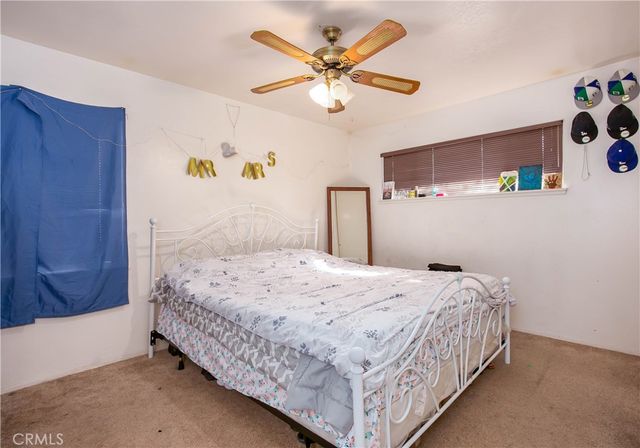 1017 W Avenue H8, Lancaster, CA 93534
