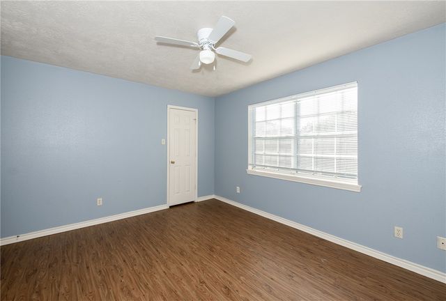 1813 Sara Drive A, College Station, TX 77845