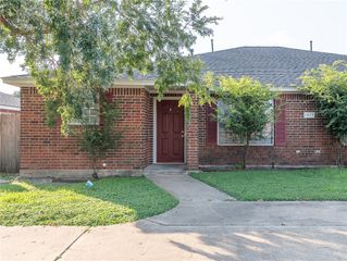 1813 Sara Drive A, College Station, TX 77845