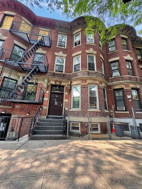 1821 Topping Avenue, Bronx, NY 10457 — photo 2
