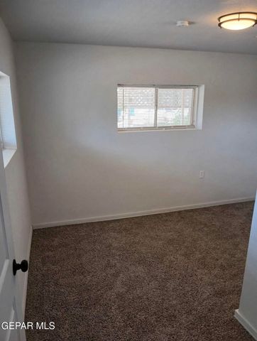 602 Raymundo Road, Socorro, TX 79927