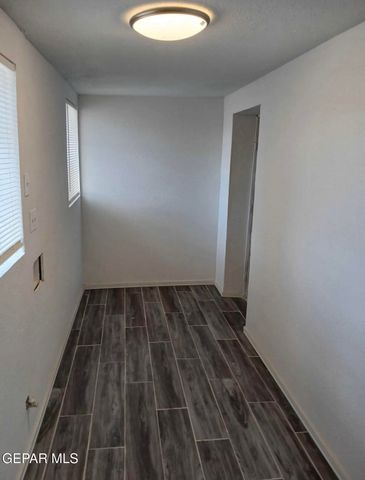 602 Raymundo Road, Socorro, TX 79927