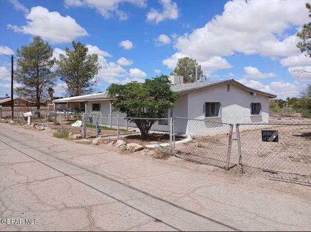 602 Raymundo Road, Socorro, TX 79927