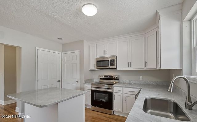 2819 OAK Street, Jacksonville, FL 32205