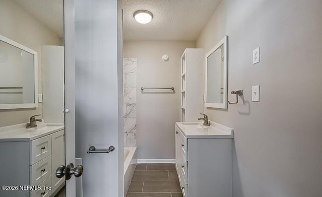 2819 OAK Street, Jacksonville, FL 32205