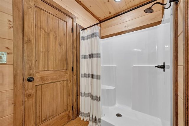 261 Frosty Mountain Trail, Ellijay, GA 30536
