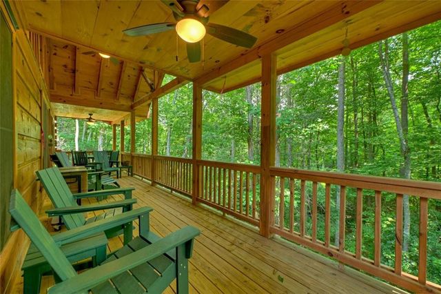 261 Frosty Mountain Trail, Ellijay, GA 30536