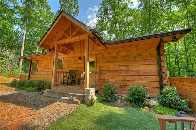 261 Frosty Mountain Trail, Ellijay, GA 30536