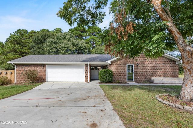 1101 Hunting Ridge Road, Wilmington, NC 28412