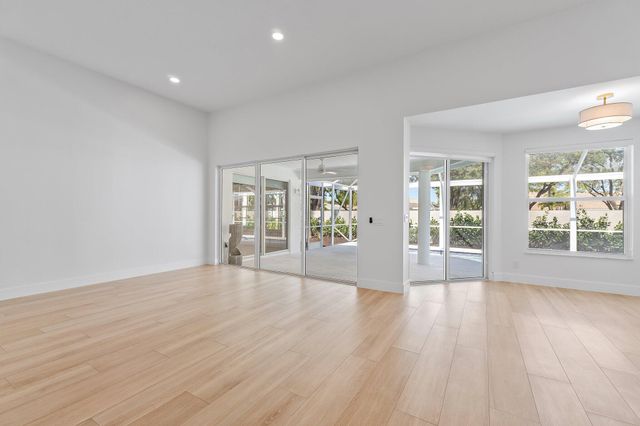 262 Eagleton Estates Boulevard, Palm Beach Gardens, FL 33418