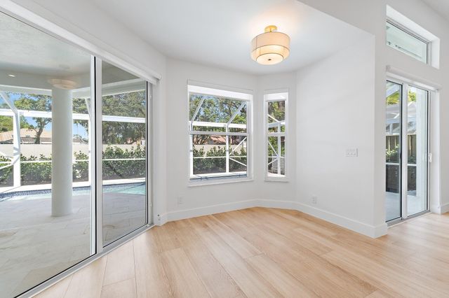 262 Eagleton Estates Boulevard, Palm Beach Gardens, FL 33418