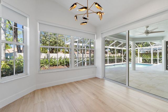 262 Eagleton Estates Boulevard, Palm Beach Gardens, FL 33418