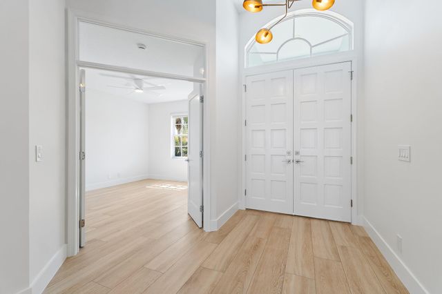 262 Eagleton Estates Boulevard, Palm Beach Gardens, FL 33418