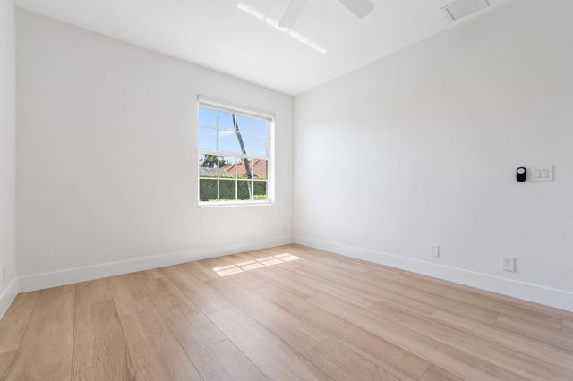 262 Eagleton Estates Boulevard, Palm Beach Gardens, FL 33418