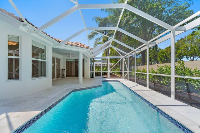 262 Eagleton Estates Boulevard, Palm Beach Gardens, FL 33418