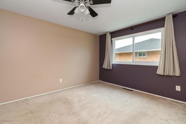 6328 Roselawn Avenue, Reynoldsburg, OH 43068