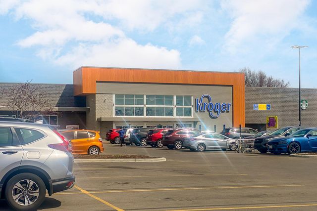 6328 Roselawn Avenue, Reynoldsburg, OH 43068