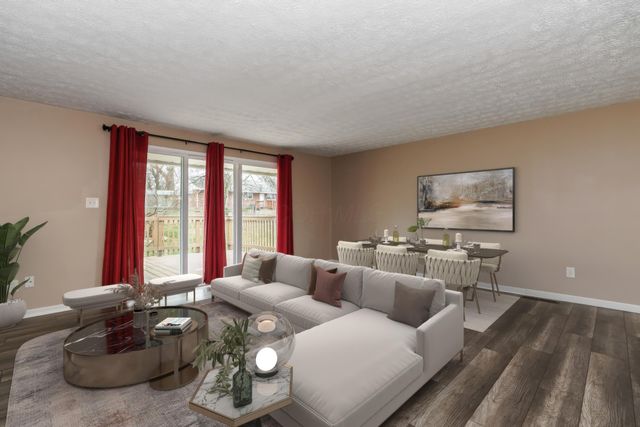 6328 Roselawn Avenue, Reynoldsburg, OH 43068