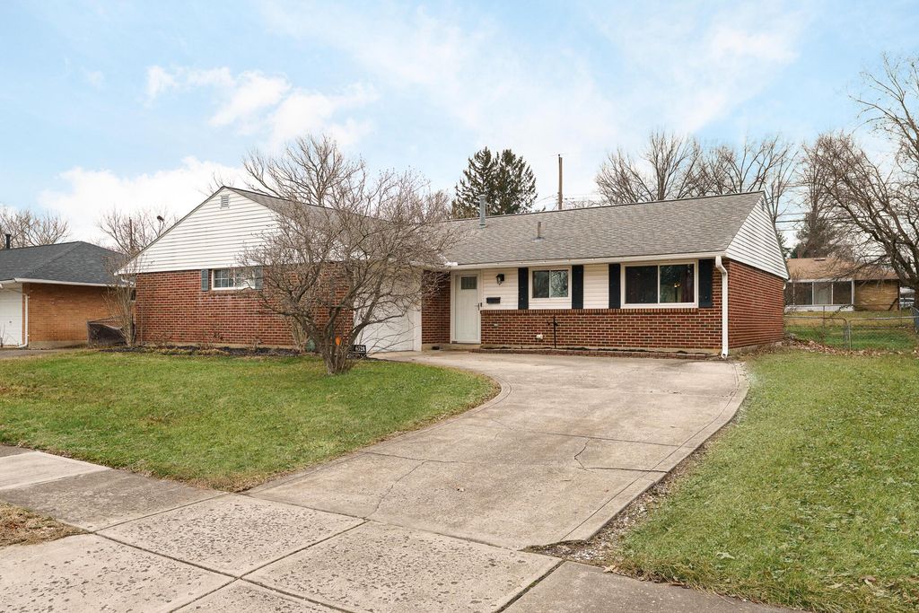 6328 Roselawn Avenue, Reynoldsburg, OH 43068