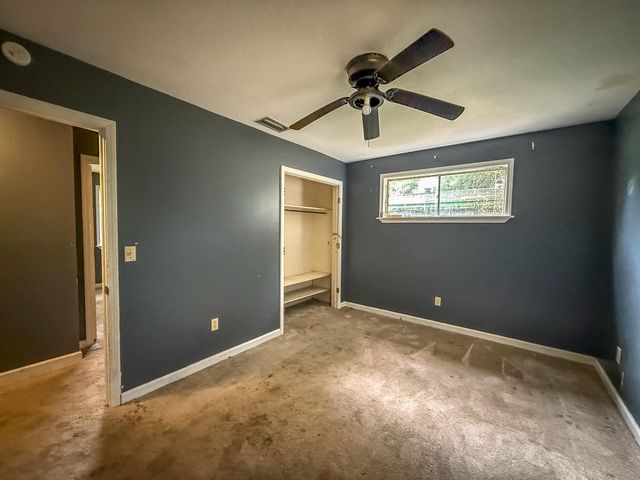 205 Elizabeth Ave., Petal, MS 39465