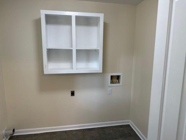 446 Treetop Trl, Lawrenceburg, TN 38464