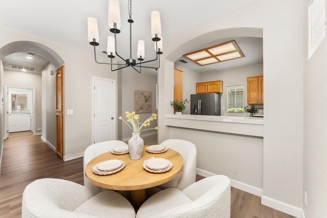 742 Langrick Ct, Folsom, CA 95630