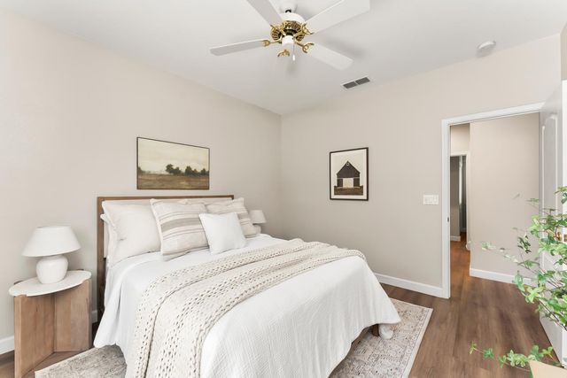 742 Langrick Ct, Folsom, CA 95630