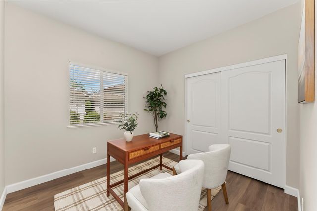 742 Langrick Ct, Folsom, CA 95630