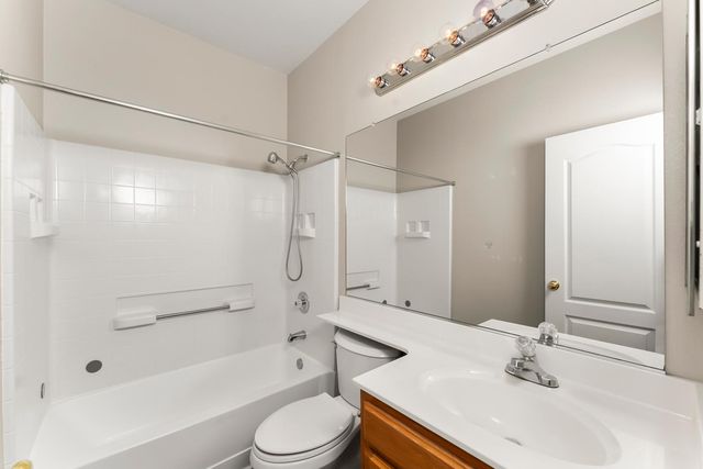 742 Langrick Ct, Folsom, CA 95630