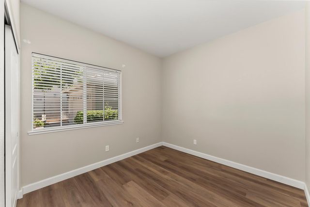742 Langrick Ct, Folsom, CA 95630