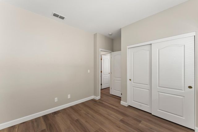 742 Langrick Ct, Folsom, CA 95630