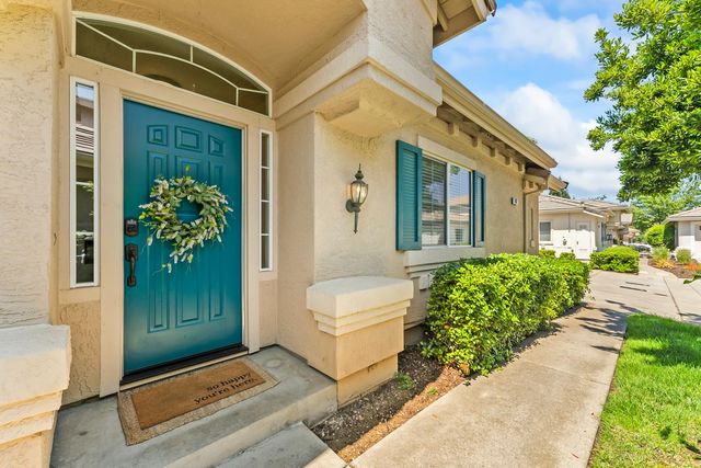 742 Langrick Ct, Folsom, CA 95630