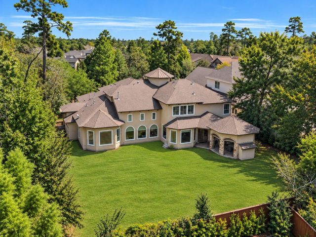 7 Player Ridge, The Woodlands, TX 77382