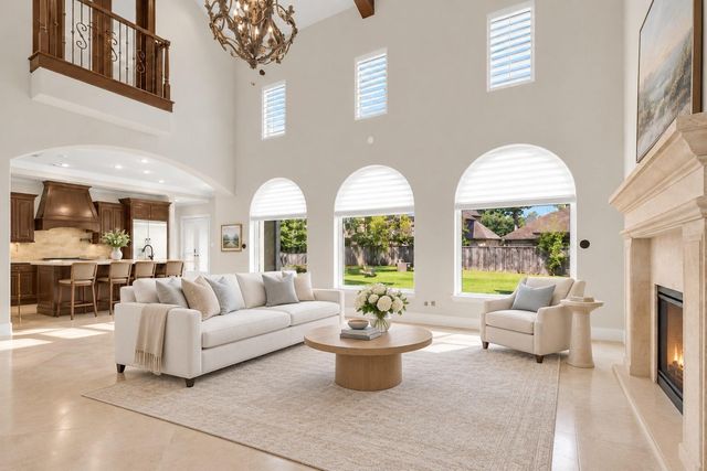 7 Player Ridge, The Woodlands, TX 77382
