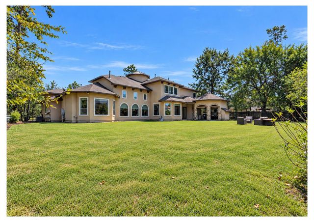 7 Player Ridge, The Woodlands, TX 77382
