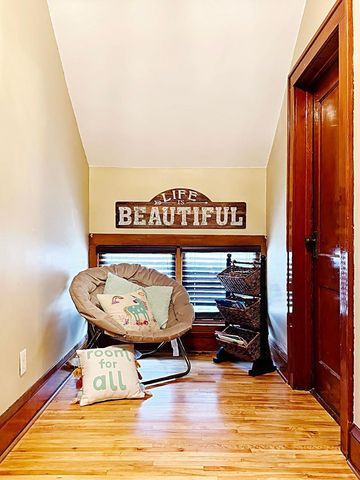 3559 2nd Street NE, Minneapolis, MN 55418