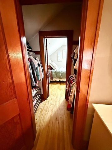 3559 2nd Street NE, Minneapolis, MN 55418